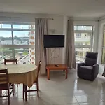 Daire Camoes 7f- Frente Praia,com Piscina *