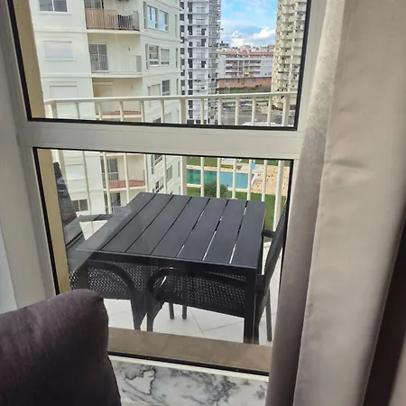 Camoes 7f- Frente Praia,com Piscina *