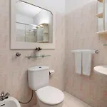 Appartement Camoes 7f- Frente Praia,com Piscina