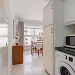 Διαμέρισμα Camoes 7f- Frente Praia,com Piscina Armação de Pêra