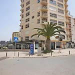 Διαμέρισμα Camoes 7f- Frente Praia,com Piscina